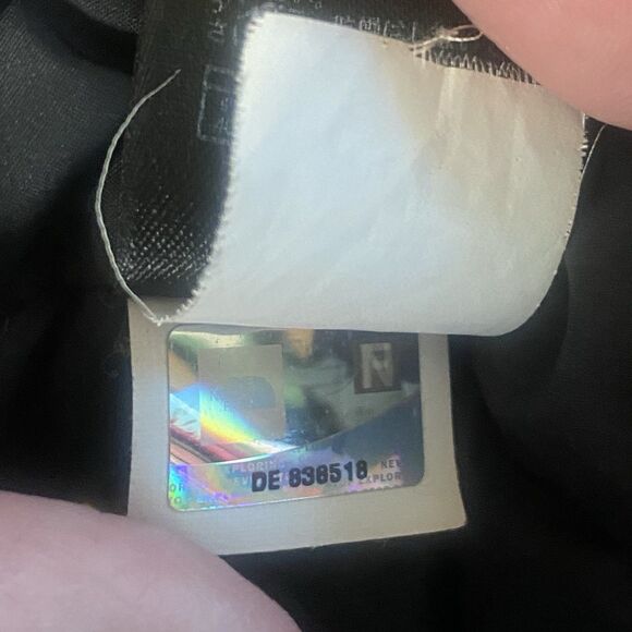 The North Face Nuptse 700 Down Vest Women’s Medium Black Puffer F09 - Picture 7 of 16